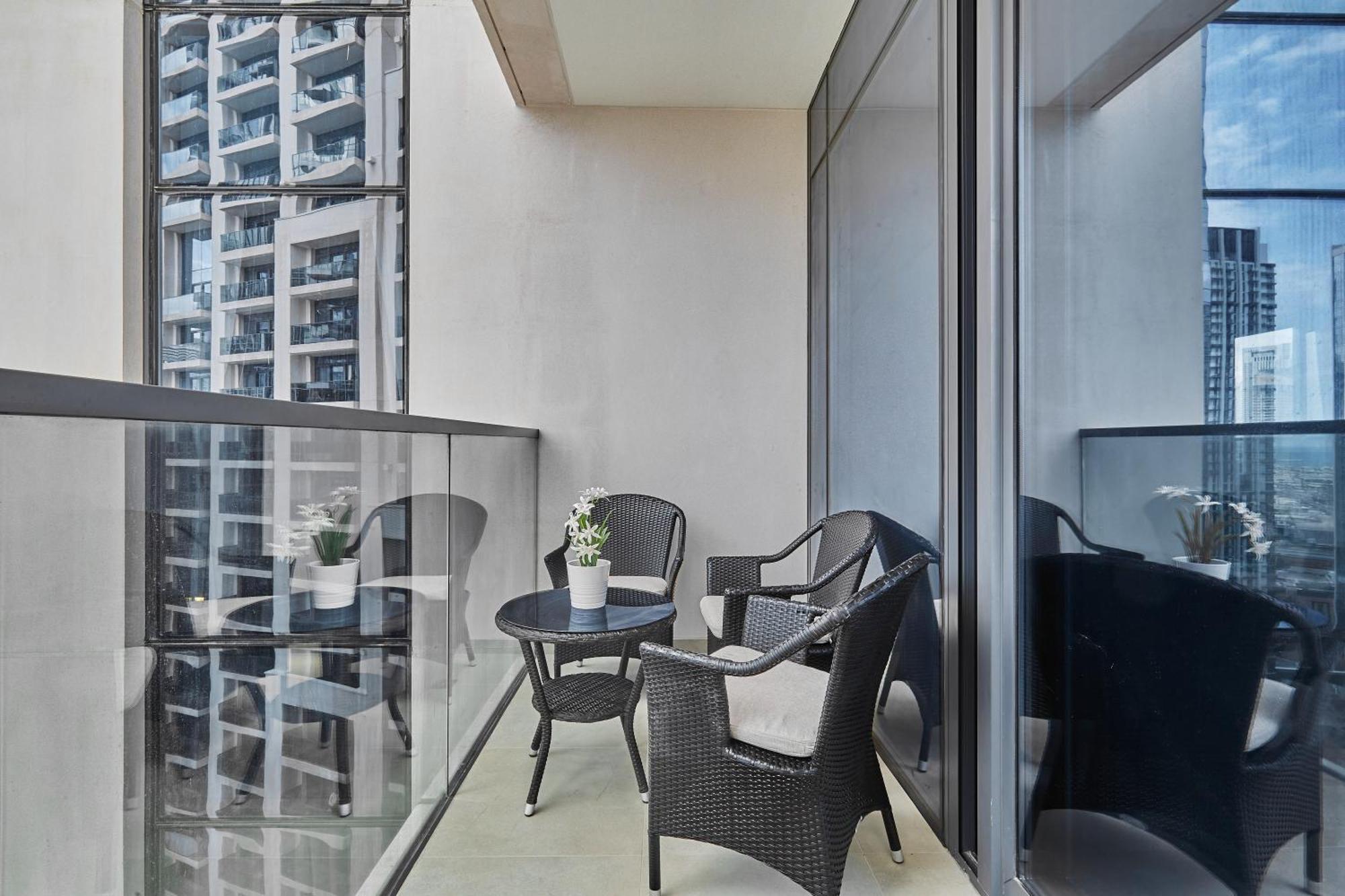 Majestic Act Two 2br- 27th Floor Burj Khalifa- Downtown *