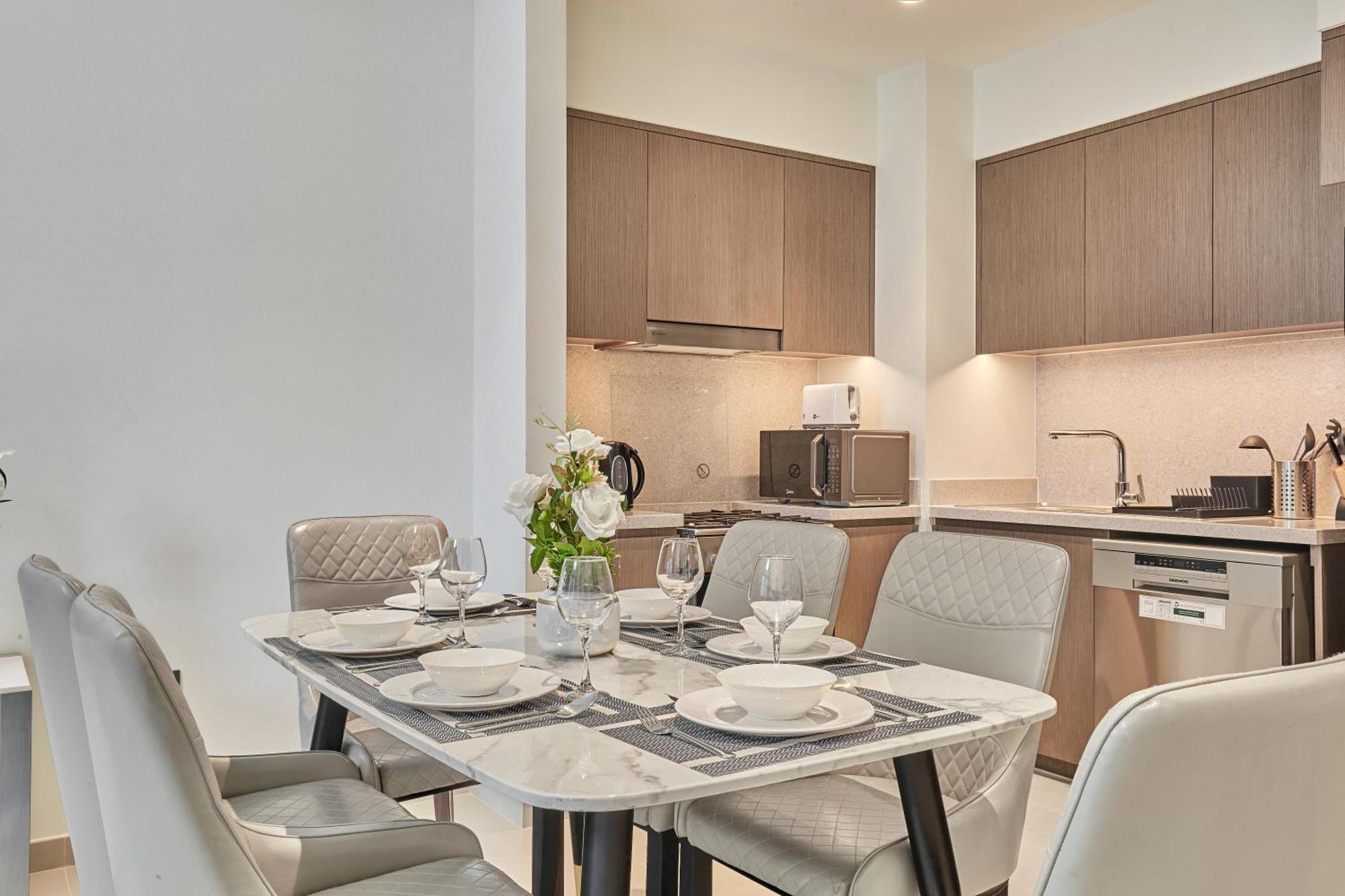 Majestic Act Two 2br- 27th Floor Burj Khalifa- Downtown Apartment