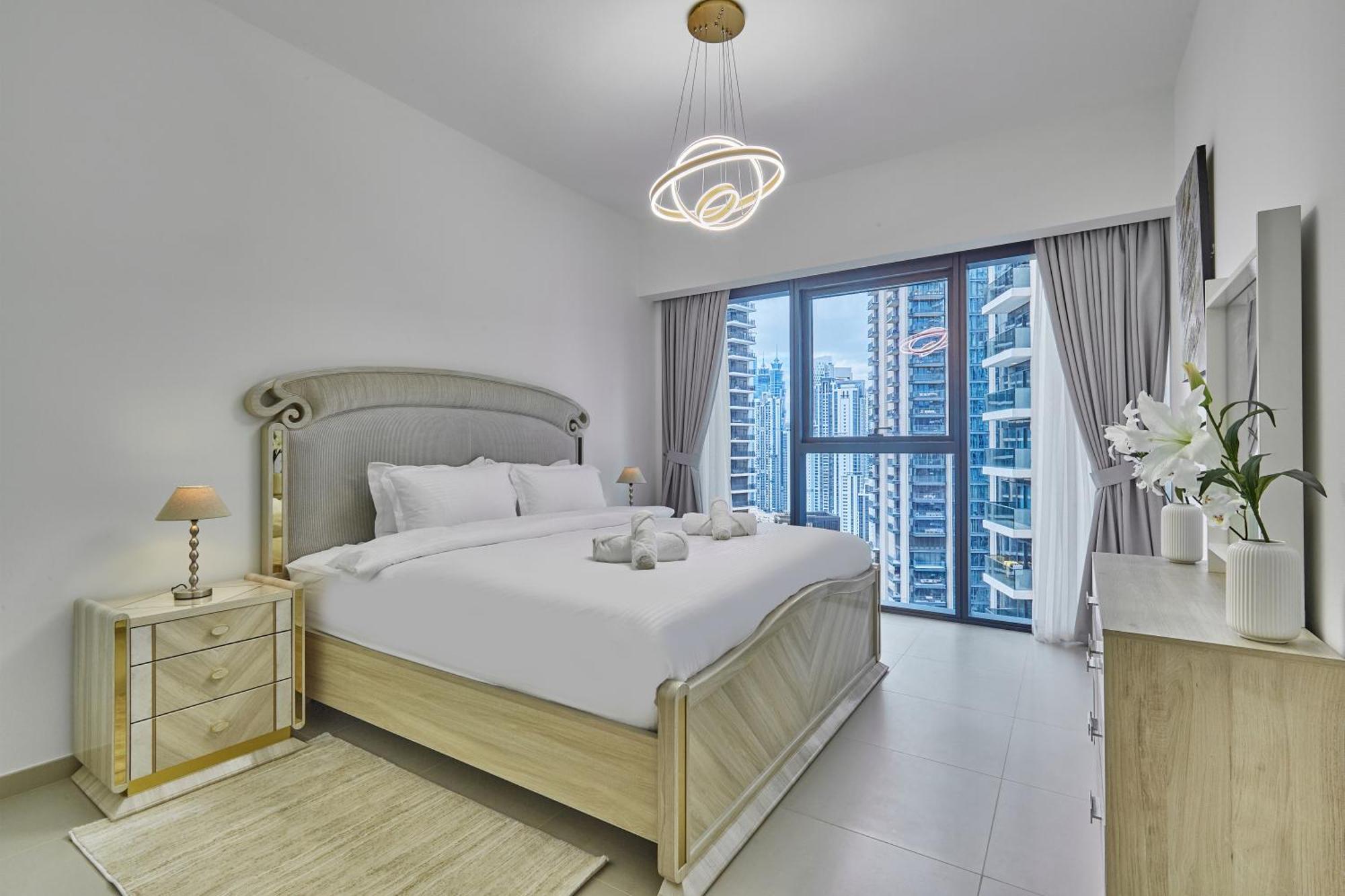 Majestic Act Two 2br- 27th Floor Burj Khalifa- Downtown Apartment
